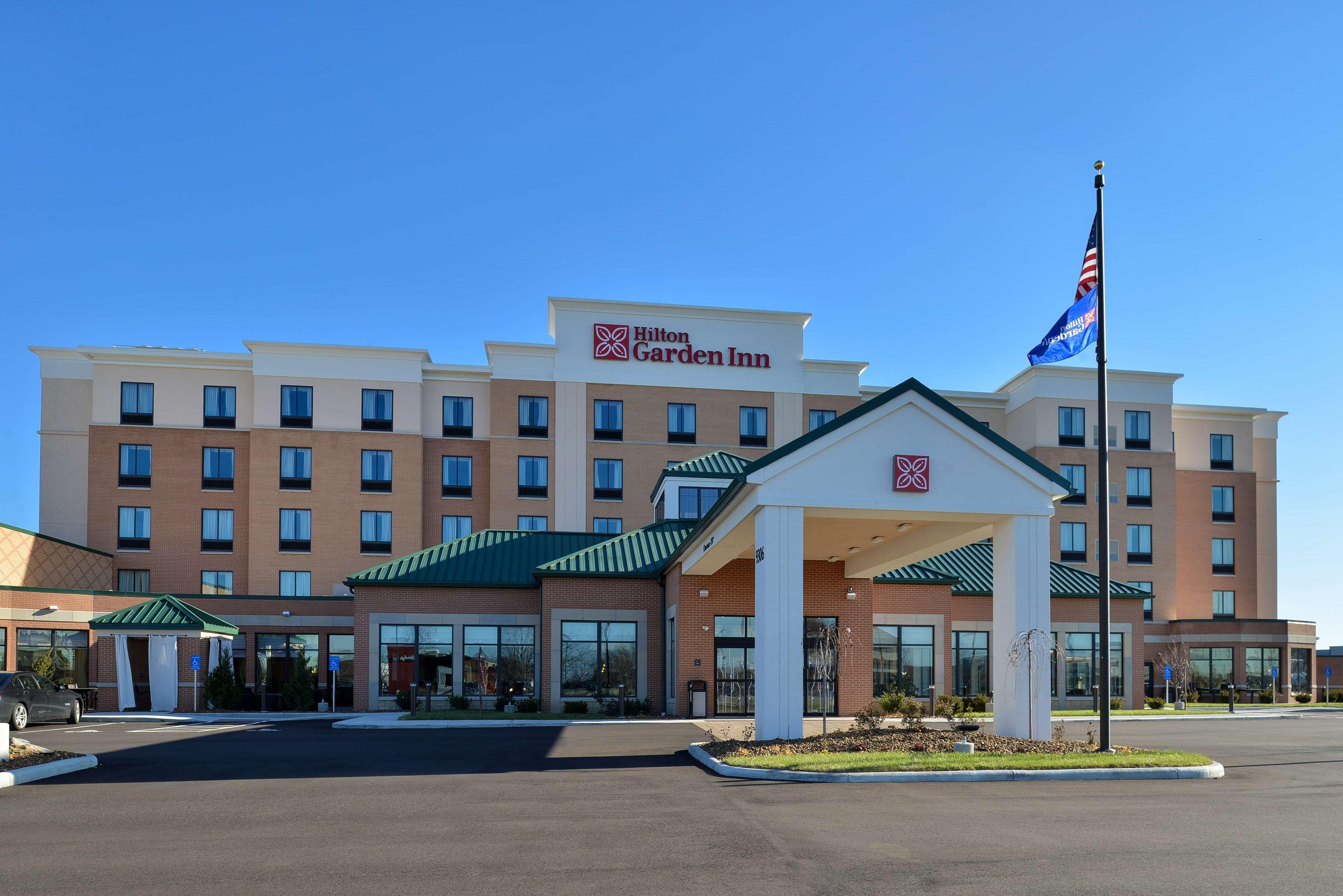 Hilton Garden Inn Вест-Честер Екстер'єр фото