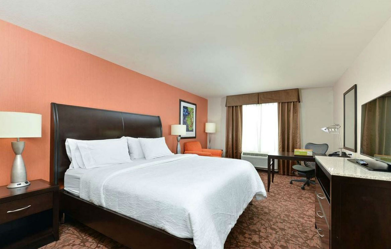 Hilton Garden Inn Вест-Честер Екстер'єр фото